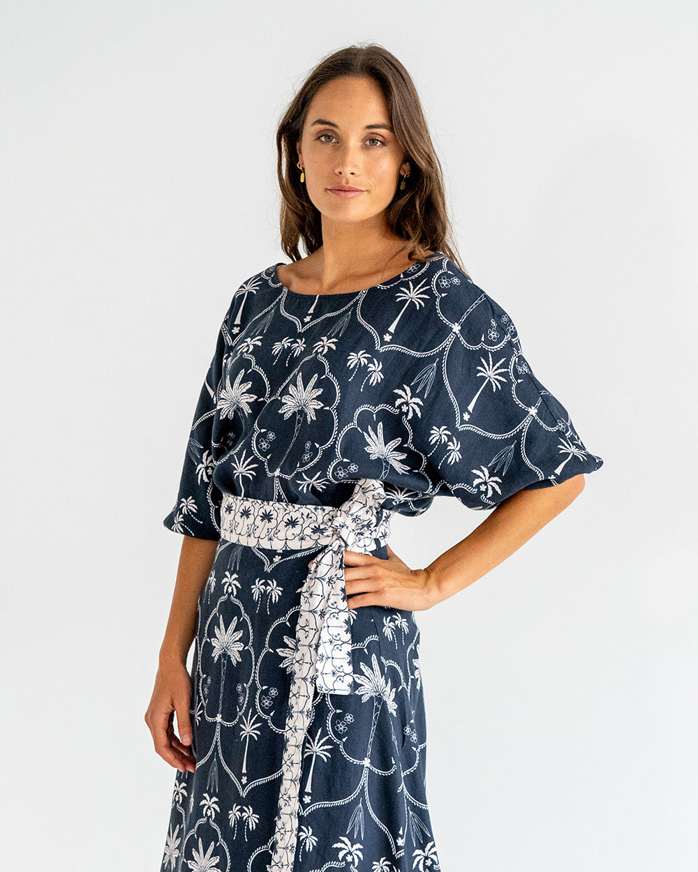 Whitehaven Blouse - Navy Palm